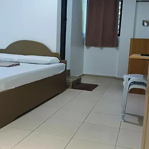 Pensión Alona